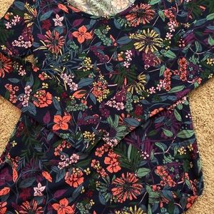 Floral Print Lularoe Lynnae
